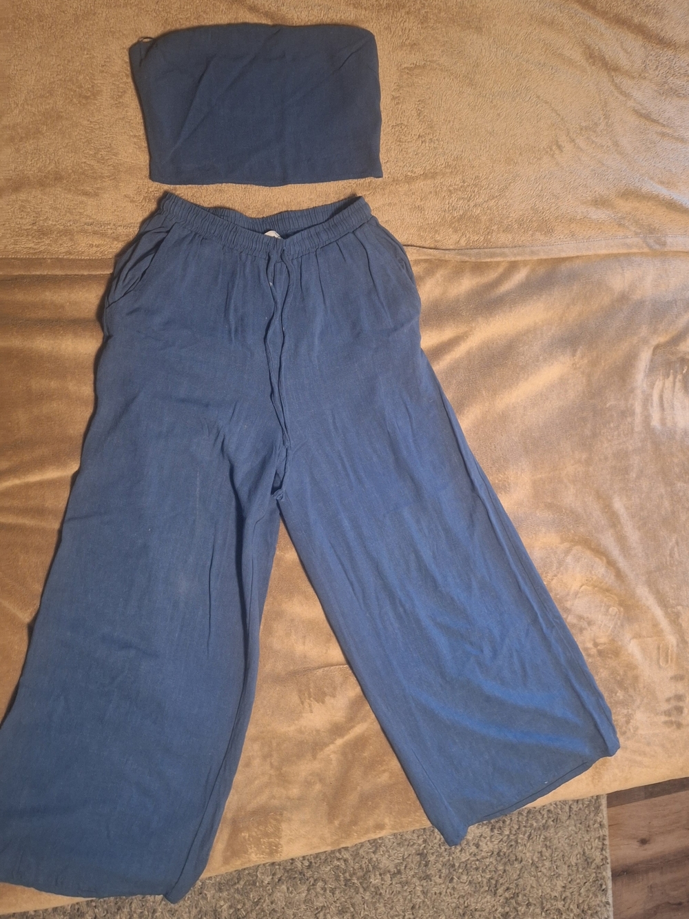 Sadie & Sage Navy Blue Wide Leg Knit Pants with Matching Tube Top